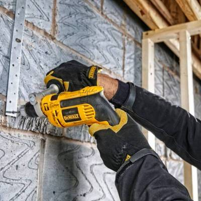 Wiertarka udarowa DeWalt DWD024K 701W + walizka - zdjęcie nr 3