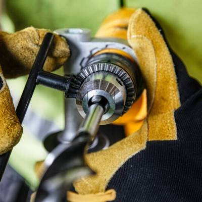 Wiertarka udarowa DeWalt DWD024K 701W + walizka - zdjęcie nr 4