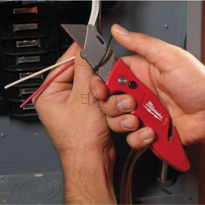 Nóż składany ze schowkiem na nożyki Milwaukee FASTBACK 4932471358 - zdjęcie nr 4