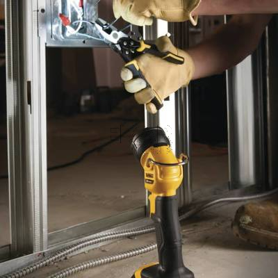 Lampa akumulatorowa reflektor LED DeWALT DCL040 110lm 18V XR - zdjęcie nr 4