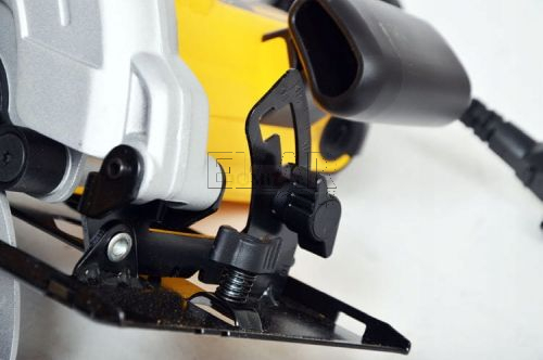 Pilarka tarczowa DeWalt DWE560 184mm 1350W - zdjęcie nr 4