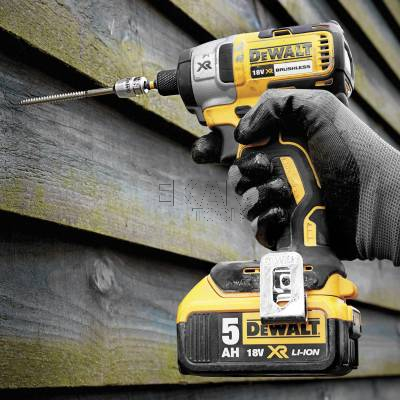 Zakrętarka udarowa akumulatorowa DeWalt DCF887N 18V 205Nm - zdjęcie nr 3