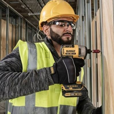 Zakrętarka udarowa DeWalt DCF887NT 18V 1/4 205Nm + walizka - zdjęcie nr 3