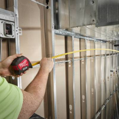 Taśma miernicza zwijana magnetyczna 5M Milwaukee STUD 2 4932471626 - zdjęcie nr 4