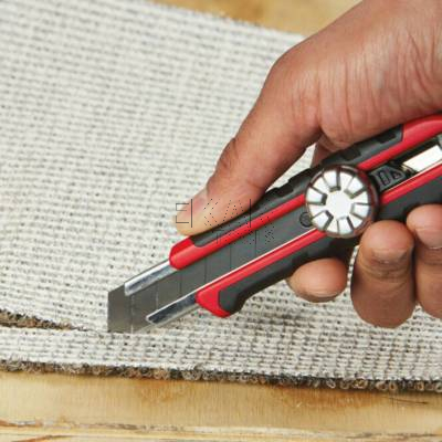 Nóż z łamanym ostrzem 18mm Milwaukee 48221961 - zdjęcie nr 4