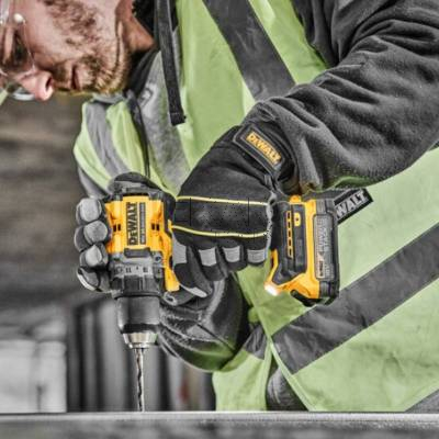 Wiertarko-wkrętarka udarowa DeWalt DCD800E2T 18V 2x2Ah + walizka TSTAK - zdjęcie nr 4