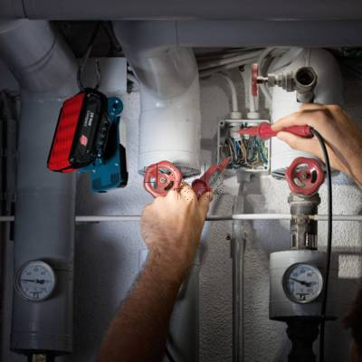 Lampa akumulatorowa latarka BOSCH GLI 14,4 V 420lm 0601443400 - zdjęcie nr 3