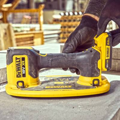 Akumulator DeWalt DCB183 18V 2Ah XR Li-Ion - zdjęcie nr 4