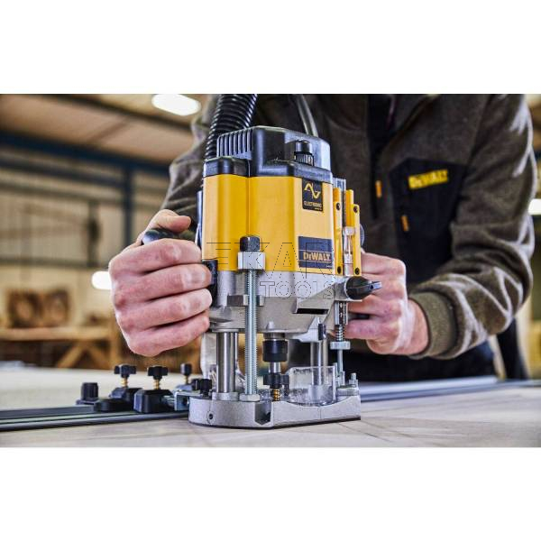 Frezarka górnowrzecionowa DeWalt DW625EK 12mm 2000W - zdjęcie nr 4