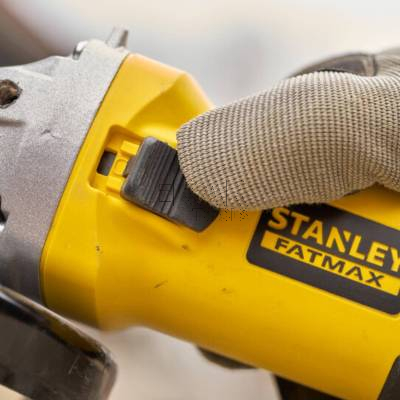 Szlifierka kątowa STANLEY FATMAX FMEG225VS-QS 1100W 125mm - zdjęcie nr 2