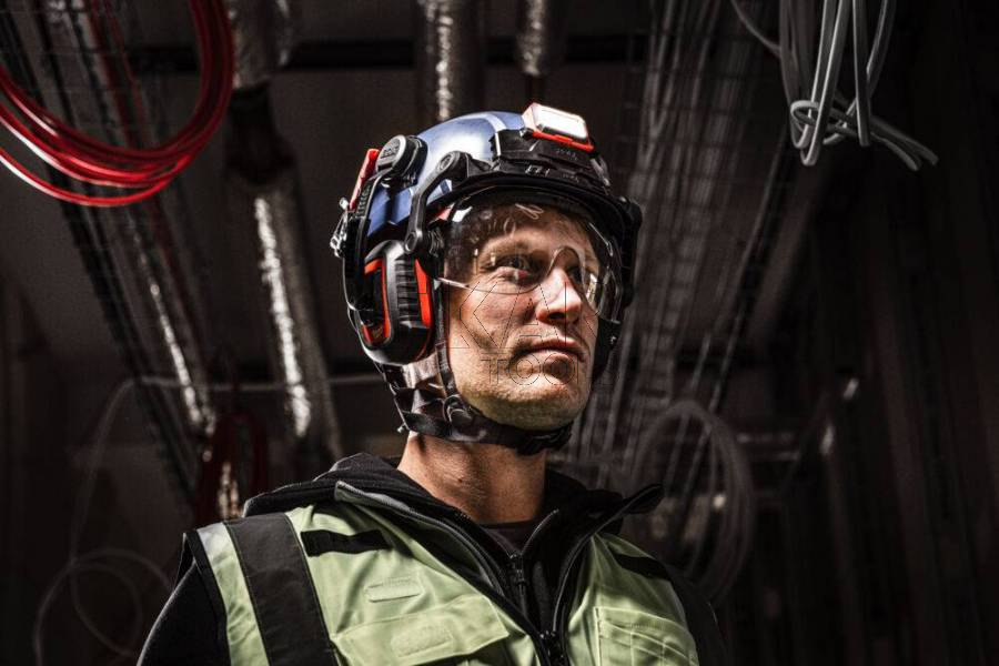 Hełm ochronny czerwony wentylowany BOLT200 Wygodny - zdjęcie nr 3