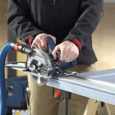 Pilarka tarczowa BOSCH GKS 55+GCE 0601682100 1350W 165mm - zdjęcie nr 3