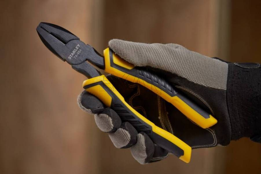 Szczypce uniwersalne KOMBINERKI 150mm STANLEY - zdjęcie nr 4