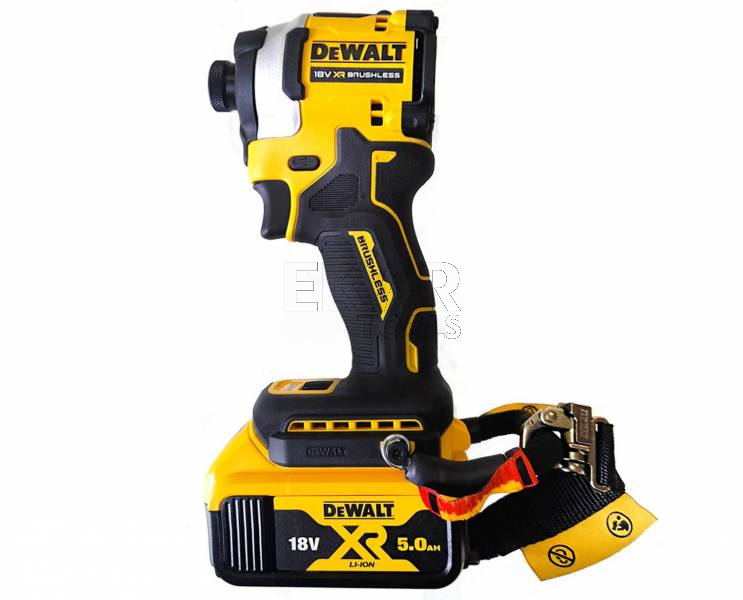 Zakrętarka udarowa DeWalt DCF850P2LRT 18V 206Nm + 2x5Ah + walizka - zdjęcie nr 2
