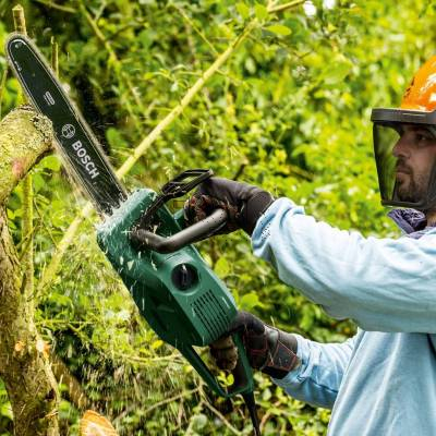 Piła łańcuchowa elektryczna BOSCH UniversalChain 40 06008B8402 1800W 40cm - zdjęcie nr 3