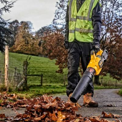 Dmuchawa akumulatorowa DeWalt DCMBA572N 18/54V FLEXVOLT - zdjęcie nr 4