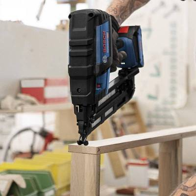 Gwoździarka akumulatorowa do drewna BOSCH GNH 18V-64 M 0601481000 - zdjęcie nr 4