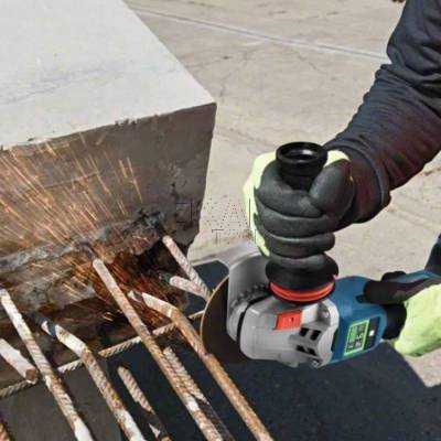 Szlifierka kątowa BOSCH GWS 18V-15 SC 06019H6101 125mm + L-BOXX + 2x8Ah - zdjęcie nr 3