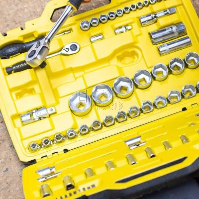 Zestaw kluczy płasko-oczkowych i grzechotki 1/4 1/2 50szt STANLEY FATMAX FMMT82827 - zdjęcie nr 4