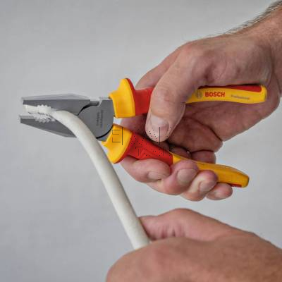 Zestaw 3 szczypiec VDE (uniwersalne, długie, boczne) BOSCH 1600A02NG0 - zdjęcie nr 3