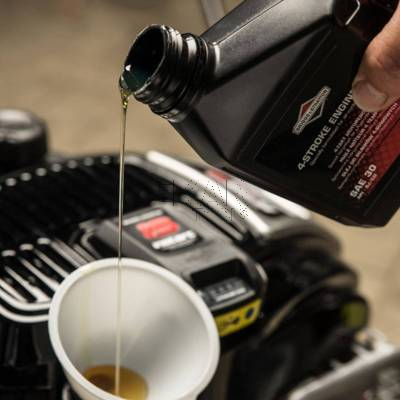 Olej silnikowy Briggs & Stratton SAE 30 do silników 4-suwowych 0,6L - zdjęcie nr 4