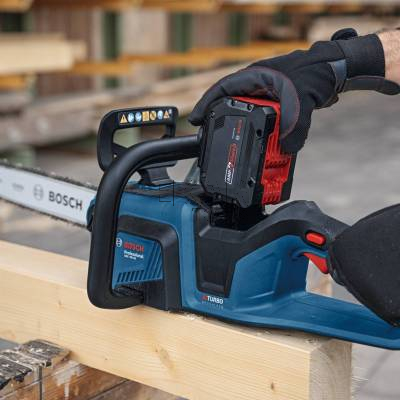 Piła łańcuchowa akumulatorowa BOSCH GKE 18V-40 06008D3000 40cm - zdjęcie nr 3