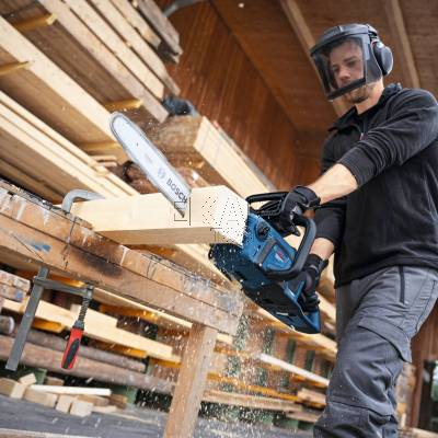 Piła łańcuchowa akumulatorowa BOSCH GKE 18V-40 06008D3000 40cm - zdjęcie nr 4