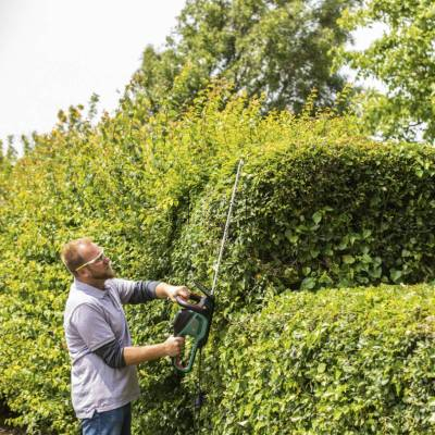 Nożyce do żywopłotu elektryczne Bosch AdvancedHedgeCut 65 06008C0801 500W 65cm - zdjęcie nr 3