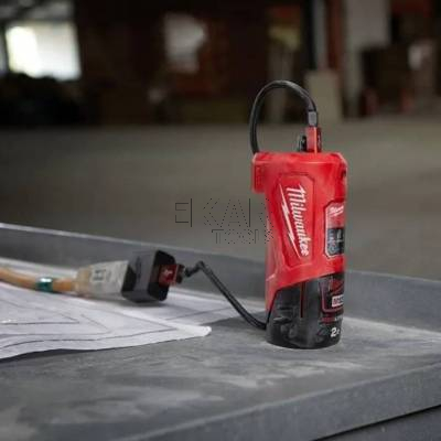 Ładowarka samochodowa USB Milwaukee M12 BDDM12 4932459450 - zdjęcie nr 2