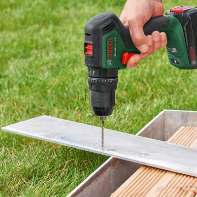 Wkrętarka udarowa BOSCH UniversalImpact 18V-60 06039D7101 + 1x2Ah + walizka - zdjęcie nr 4