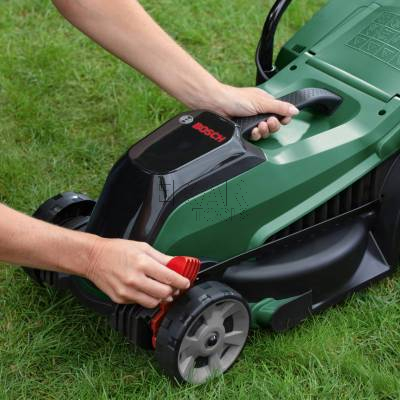 Kosiarka akumulatorowa BOSCH CityMower 18V-32-300 06008B9A07 32cm 31L + 1x4Ah - zdjęcie nr 3