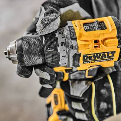 Wkrętarka akumulatorowa DeWalt DCD800P2LRT 18V + 2x5Ah + walizka - zdjęcie nr 4