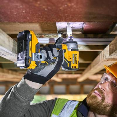 Zakrętarka udarowa DeWalt DCF809L2T 18V 190Nm + 2x3Ah + walizka - zdjęcie nr 4