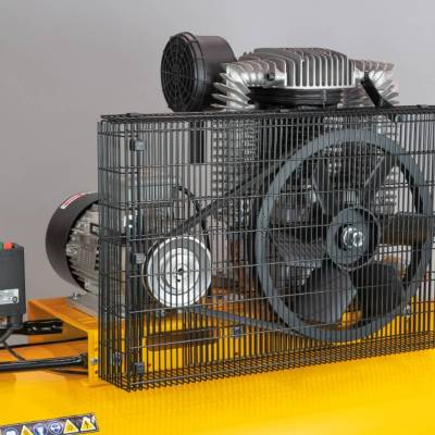 Kompresor olejowy DeWalt DXCMB55T271HCE 270l 5,5km 11bar - zdjęcie nr 2