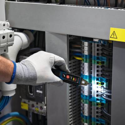 Tester napięcia bezdotykowy BOSCH GVD 1000-17 0601077000 - zdjęcie nr 3