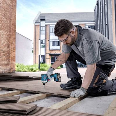 Zakrętarka udarowa BOSCH GDR 18V-215 06019N2022 215Nm + 2x2Ah + walizka - zdjęcie nr 4