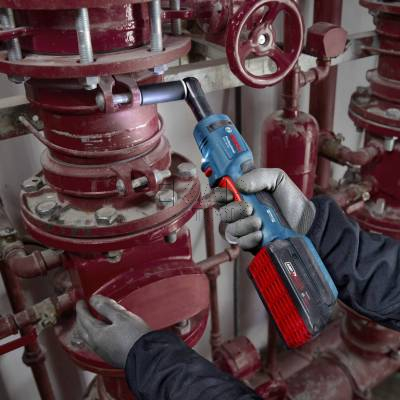 Klucz grzechotkowy udarowy BOSCH GRC 18V-60 3/8 06019N8002 + 2x2Ah + L-BOXX - zdjęcie nr 4