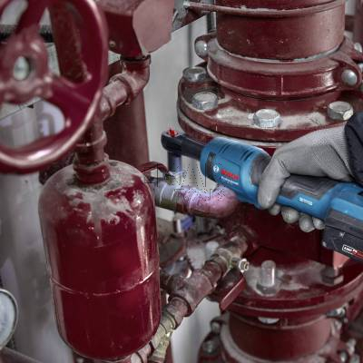 Klucz grzechotkowy udarowy BOSCH GRC 18V-60 3/8 06019N8001 + L-BOXX - zdjęcie nr 3