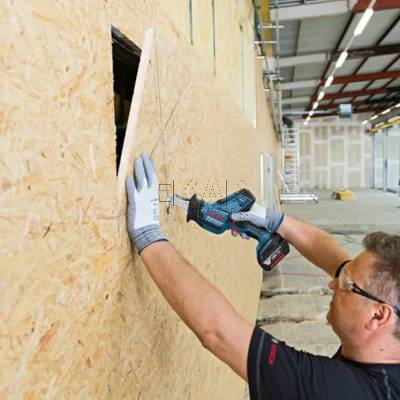 Piła szablasta lisica BOSCH GSA 18V-LI C 06016A5002 + L-BOXX + 2x5AH - zdjęcie nr 4