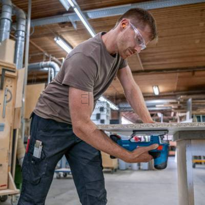 Wyrzynarka akumulatorowa BOSCH GST 18V-155 SC 18V 06015B0002 + L-BOXX + 2x4Ah - zdjęcie nr 4