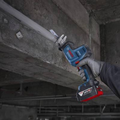 Piła szablasta akumulatorowa lisica BOSCH PRO GSA 18V-24 06016A5100 - zdjęcie nr 4