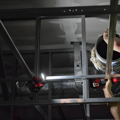 Reflektor akumulatorowy 18V 1000lm Milwaukee M18 ALIS-0 4933498148 - zdjęcie nr 4